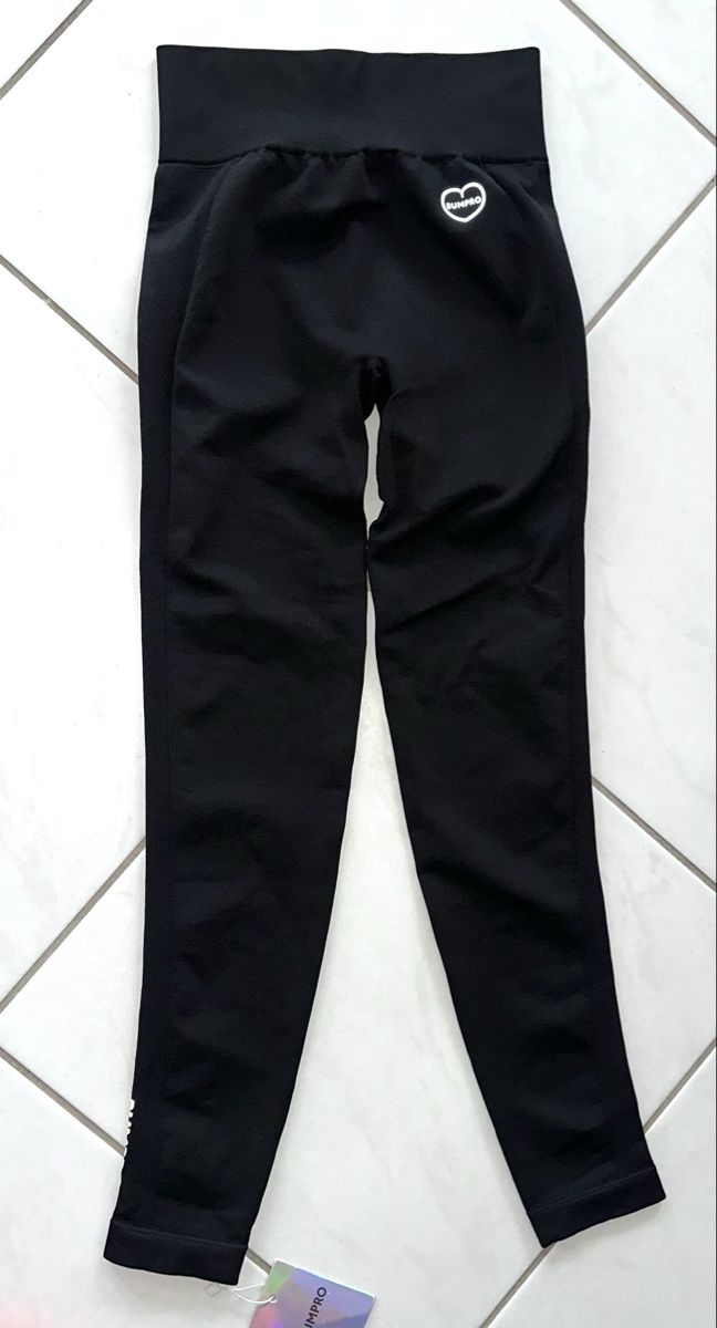 Leggings: BUMPRO LEGGINS GR. S NEU – Nuovo e nell'imballaggio originale da Unteraegeri venduto da MH203