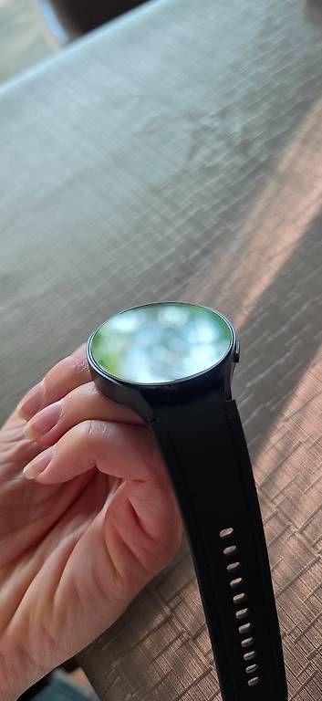 Smartwatch: Samsung Galaxy Watch 6 / 44mm – D'occasion à Aarburg par vere86 2