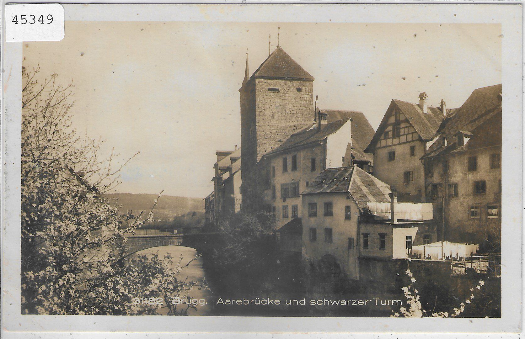 Ansichtskarten: Brugg - Aarebrücke und schwarzer Turm – Gebraucht aus Ettingen von Kartenplanet