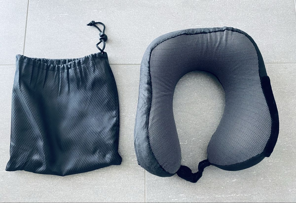 Coussins: REISEKISSEN MEMORY FOAM NEU! – Neuf avec emballage d'origine à Malters par Kuettel1 1
