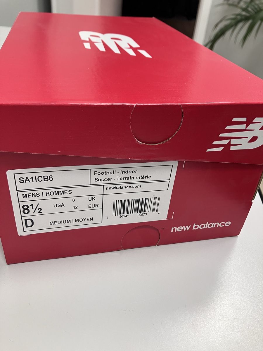 New Balance Scarpe da uomo: Fussball Indoor Schuhe – Nuovo e nell'imballaggio originale da Bern venduto da MG180 2