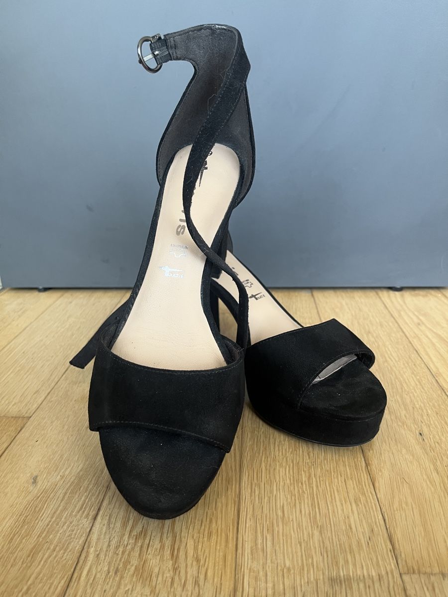 Tamaris Damenschuhe: Plateau-Sandalen Tamaris  – Gebraucht aus Allschwil von MaloseS08 4