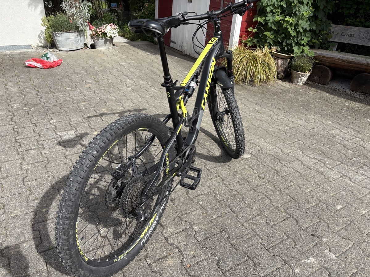 Canyon Biciclette: Canyon Mountainbike 2017 Modell – Usato da St.Pelagiberg venduto da JannikGer 2