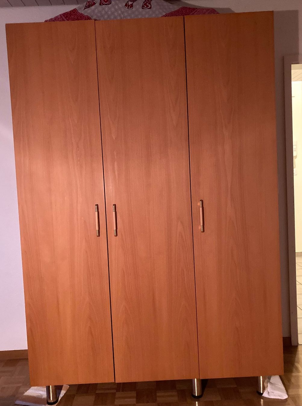 Armadi: Kleiderschrank, Buchenholz – Usato da Gümligen venduto da Hainbuche