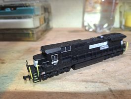 Spur N Diesellok Norfolk Southern 8667