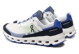  On Running Cloudvista Laufschuhe Grösse 42 Weiss gebracht 