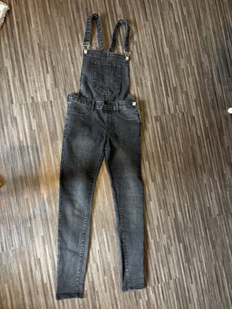 Coole Latzhose Schwarz Gr. XS