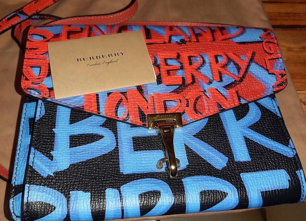 Burberry Borse: Burberry Tasche – Usato da Amlikon-Bissegg venduto da SteHof