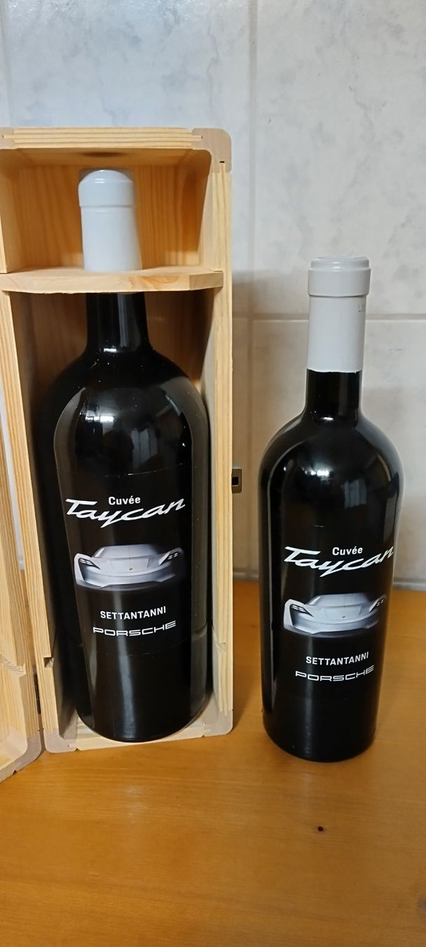 Wein: Porsche Taygan, Wein – Gebraucht aus Rothrist von Sheriff94 4