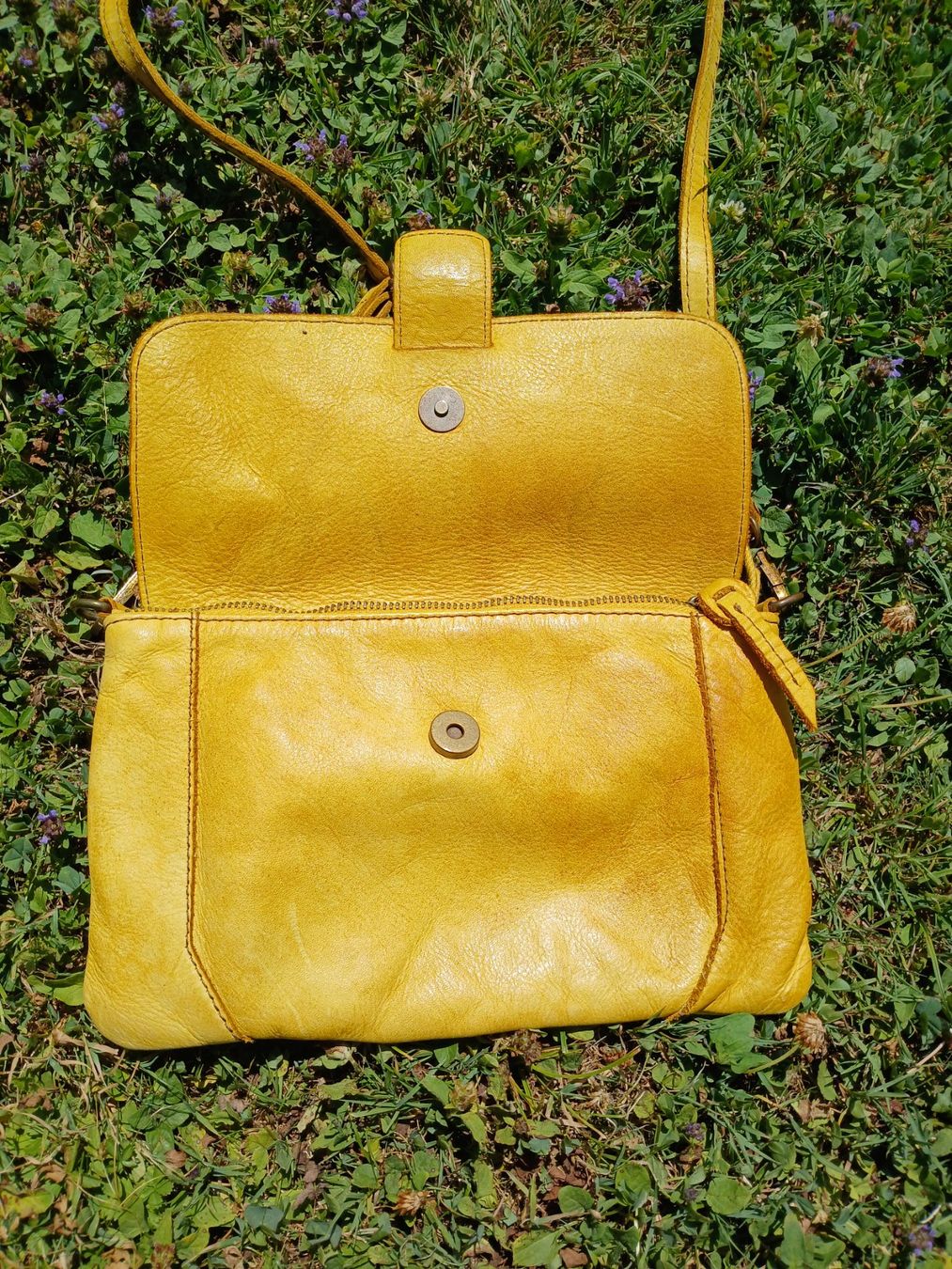 Borse da donna: kleine gelbe Handtasche – Usato da Wolfhausen venduto da Garfield1414 1