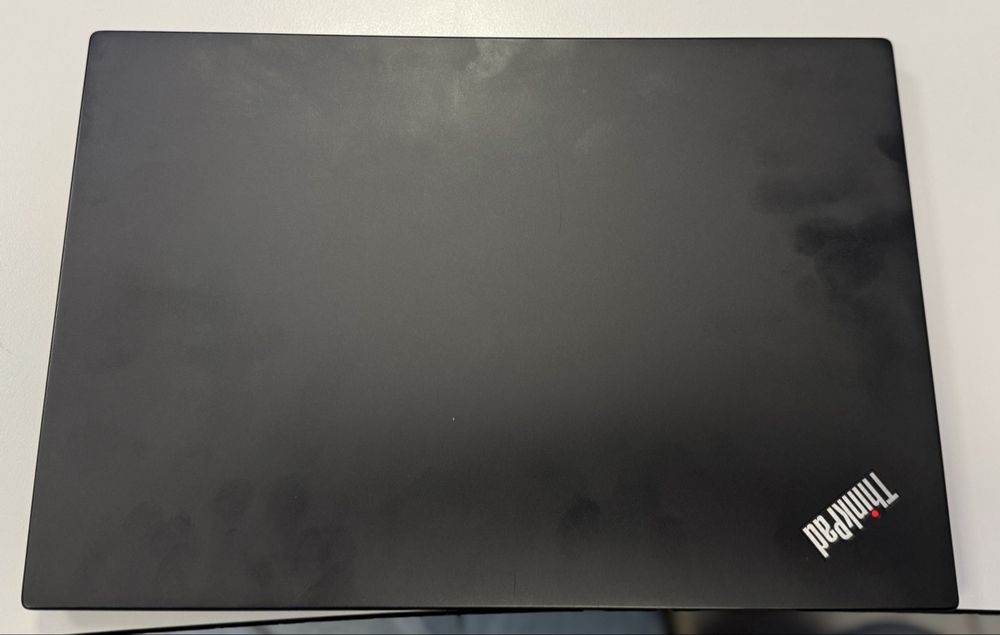 Lenovo T14s 2