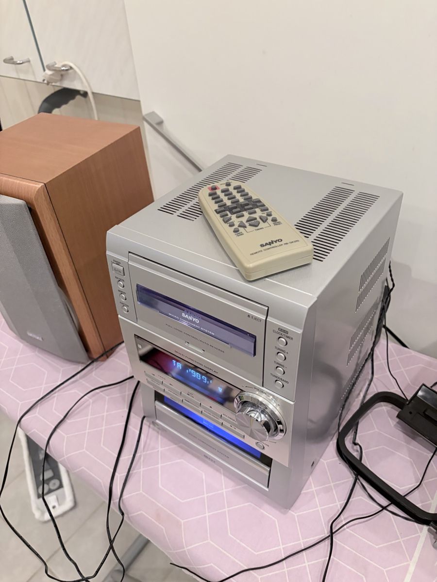 Sanyo Lettore multimediale & Streamer: Stereoanlage von Sanyo !!! – Usato da Deitingen venduto da santo123 1
