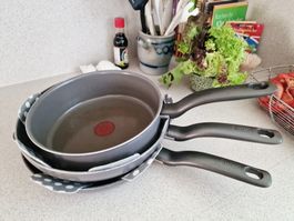 Pfannen Set Marke Tefal 5-teilig mit Keramikbeschichtung