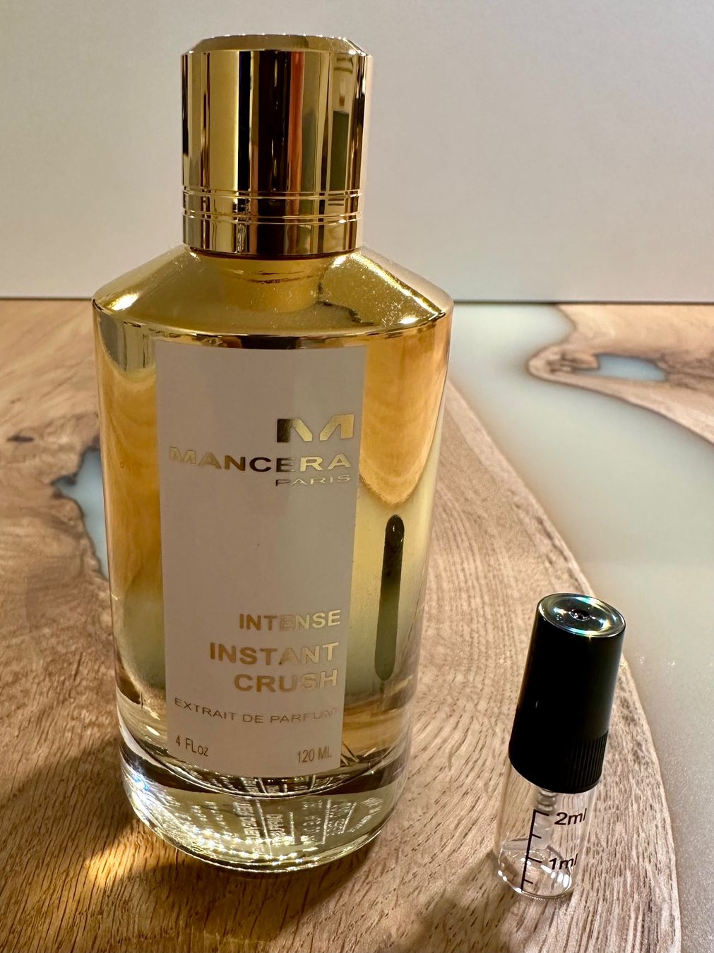 Mancera Profumi & Eau de Toilette: Mancera: Intense Instant Crush, 2ml Abfüllung – Usato da Haldenstein venduto da Cookieandcream