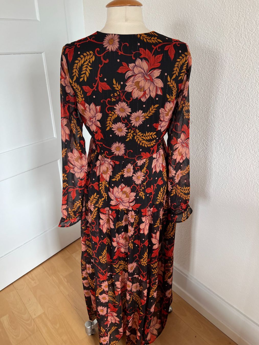 Kleider: CAMAIEU Damen Kleid in ca. Gr. 38 – Gebraucht aus Worb von farben20zauber 3