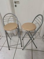 Barhocker / Klappstühle 2 Stk.