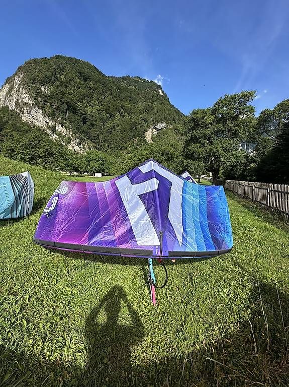 Kite: Kite Harlem Thrive 12m jg 2026 – Gebraucht aus Bauen von Samuelson1990 1