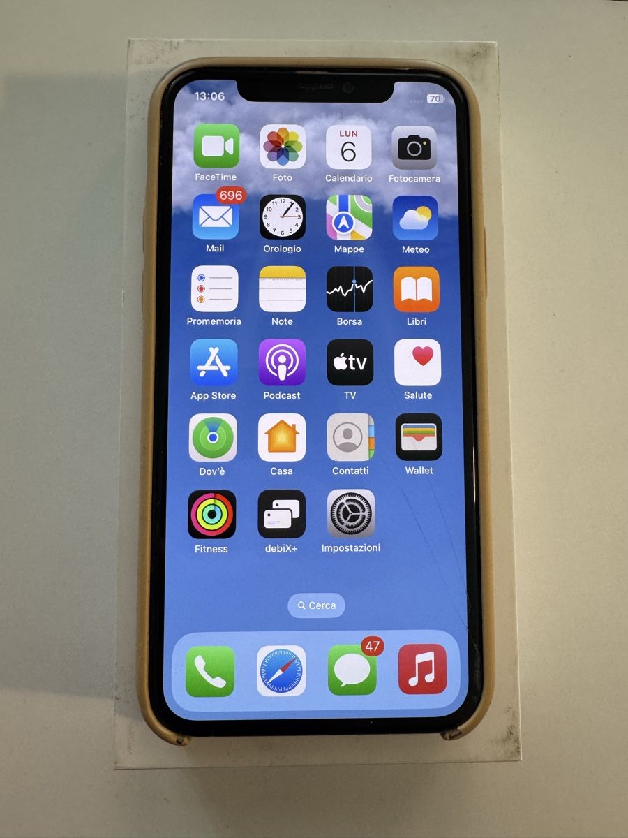 Apple Telefoni cellulari / Smartphones: IPhone 11 Pro – Usato da Wangen b. Olten venduto da kar_25lr