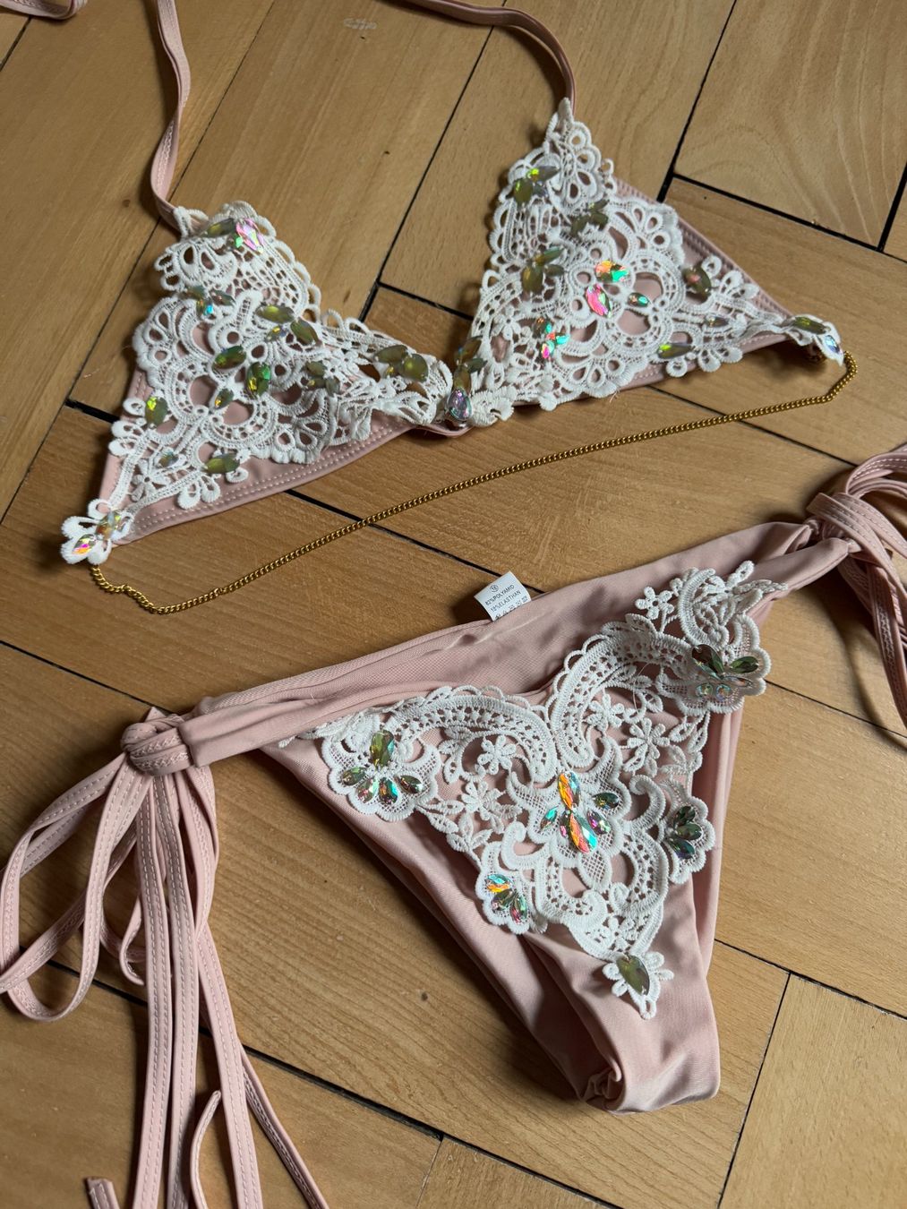 Costumi da bagno & Bikini: Bikini nude-weiss mit Spitze M – Usato da Zürich venduto da Diazaio 1