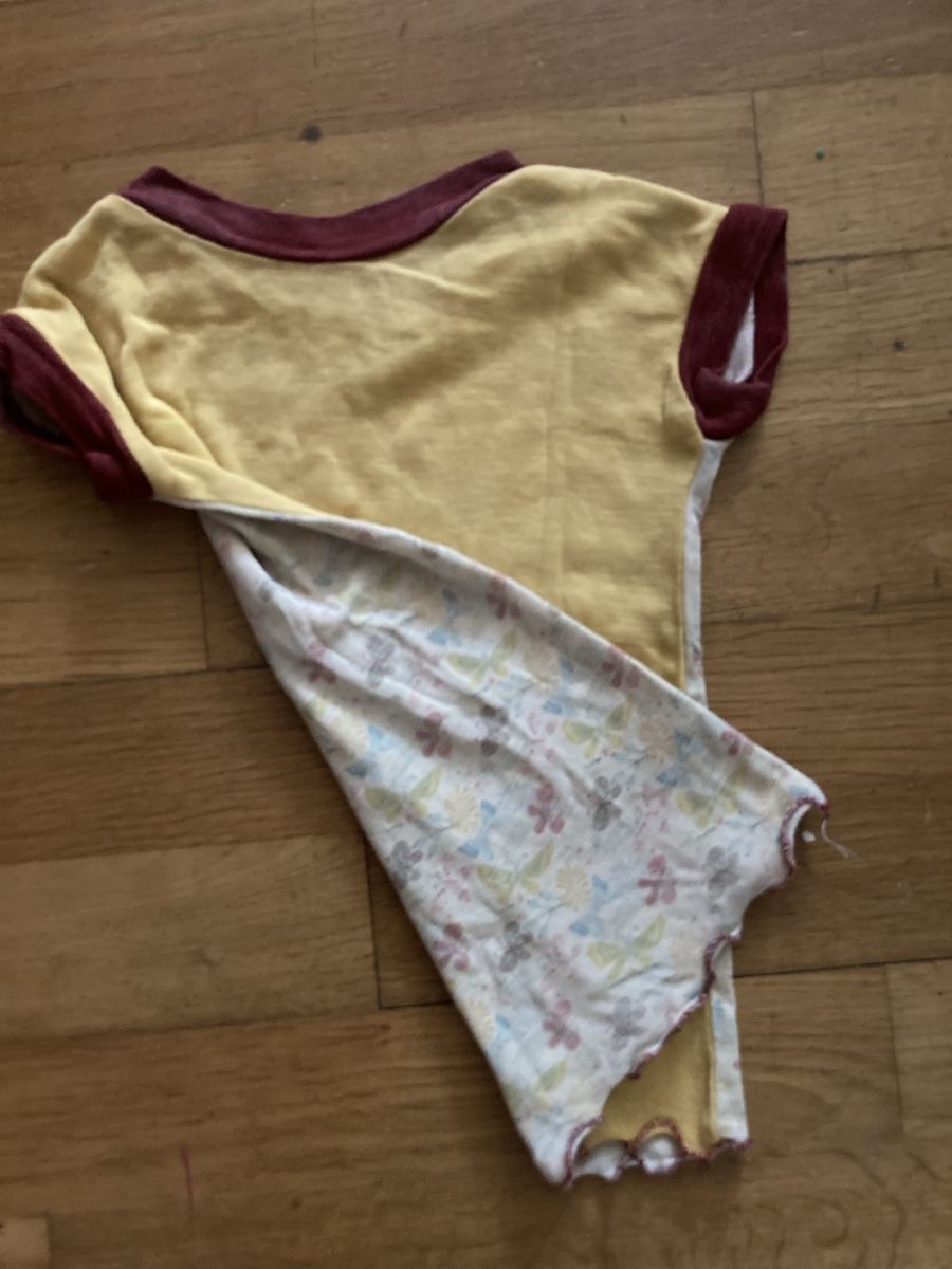 T-Shirts: süsses, leichtes t-shirt – Gebraucht aus Weinfelden von sab_s5d9 2