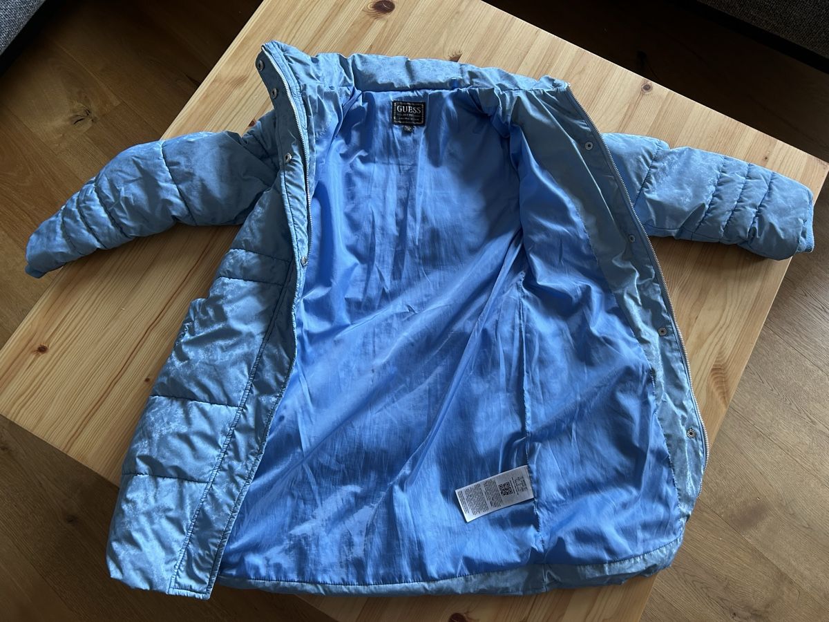 Guess Giacche & Cappotti: Guess Wintermantel Mädchen, Gr. 140, Hellblau – Usato da Summaprada venduto da dom_0815 5