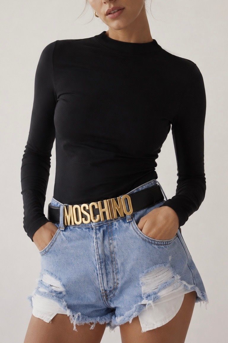Moschino Ceintures: MOSCHINO Gürtel – D'occasion à Illnau par Monkky