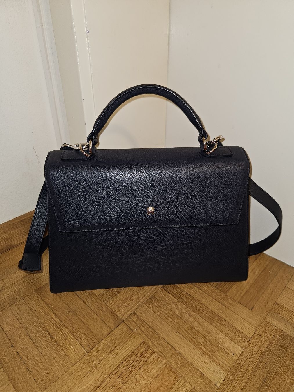 Navyboot Borse da donna: Marke Navyboot Elegante Handtasche – Nuovo e nell'imballaggio originale da Basel venduto da fragolina08