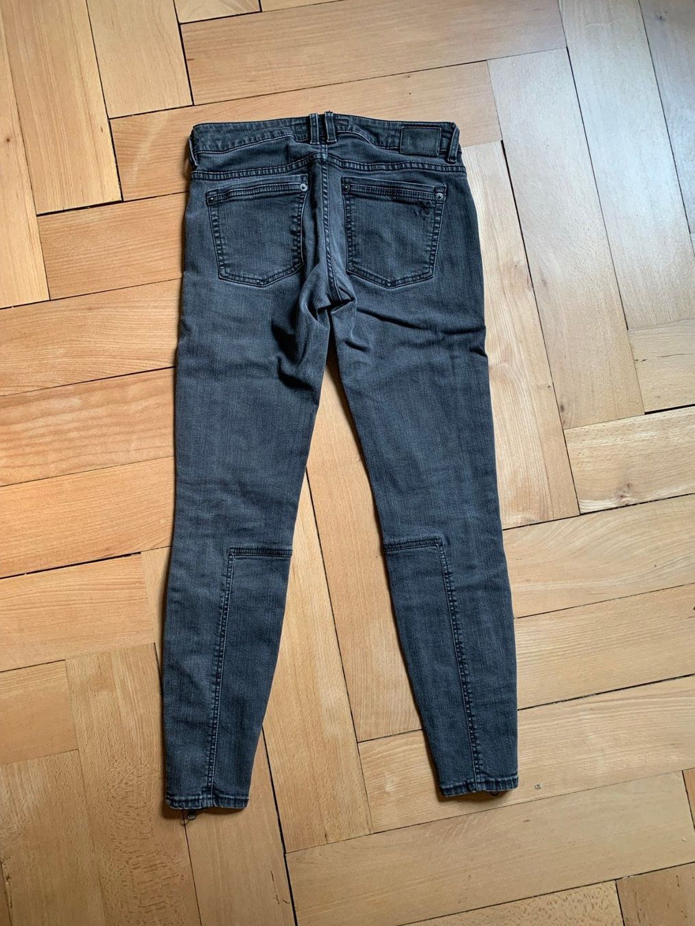 Drykorn Jeans: DRYKORN - Jeans dunkelgrau XS – Usato da Zürich venduto da Diazaio 2