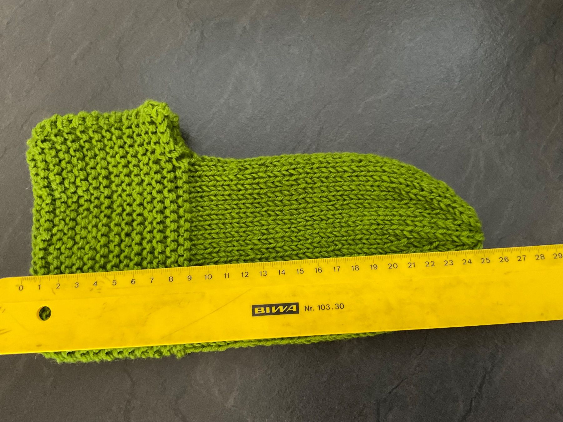 Calze: Handgestrickte Bettsocken Gr. 38 / 39 – Nuovo (secondo la descrizione) da Wetzikon ZH venduto da FeeF 1
