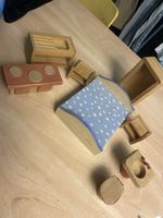 Holz Puppenhaus Möbel Set, Bett, Küche, Badezimmer gebraucht