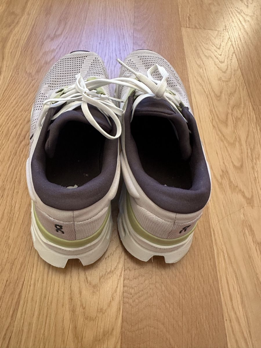 On Scarpe da uomo: On cloudstratus  – Usato da Pully venduto da tarra26 2