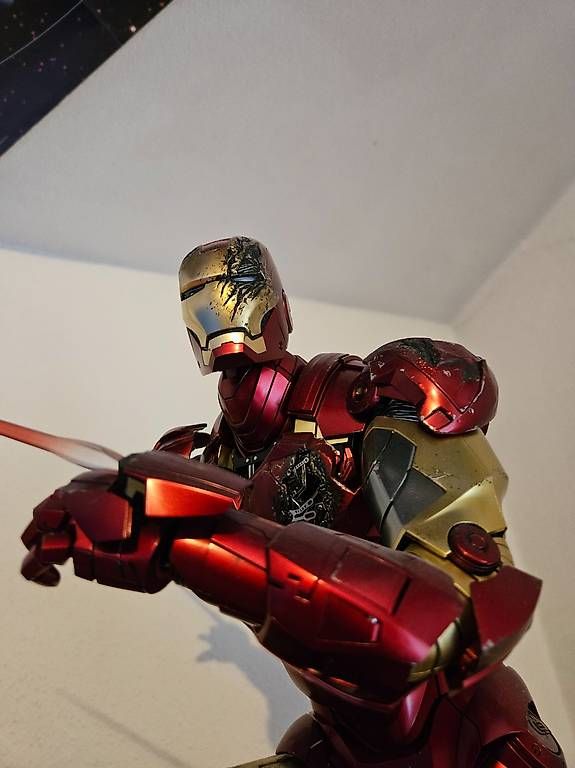 Hot Toys Figuren: Iron Man Mark III - Iron Man - 1/4 Scale Figur – Gebraucht aus Zofingen von mat_5pgg 1