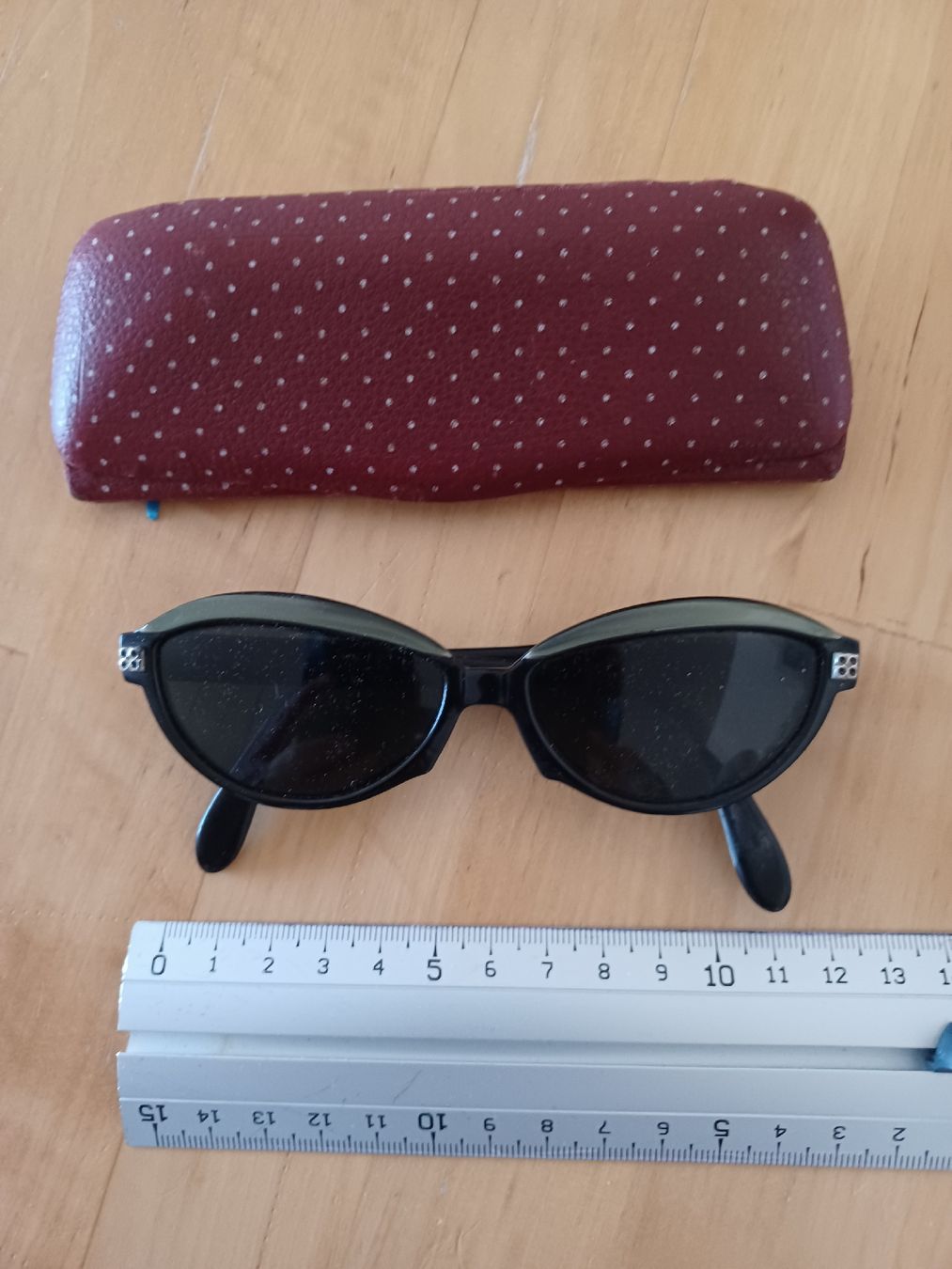Occhiali & Lenti: Vintage Brille Midcentury – Usato da Zürich venduto da Miniskus