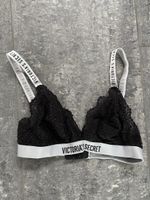 Victoria's Secret Lace Bralette, Size Small