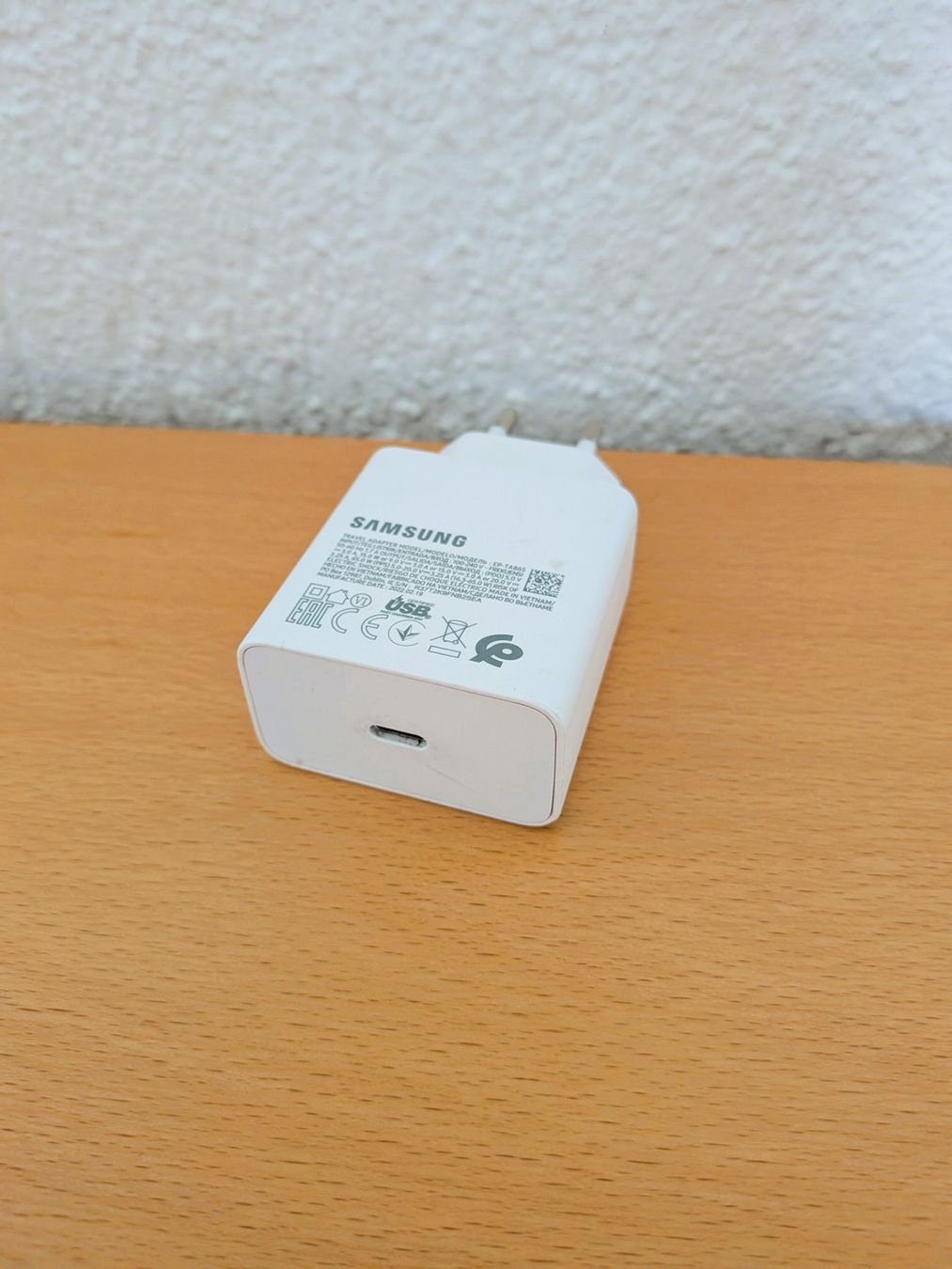 Samsung Caricabatterie: Samsung Travel Adapter - Super fast Charging - USB C – Usato da Pfäffikon SZ venduto da RainerZuefall 2