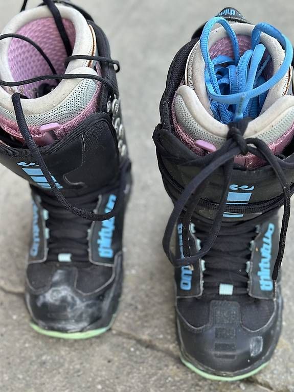Scarpe da uomo: ThirtyTwo Snowboard Boots  gebraucht – Usato da Rapperswil BE venduto da Aladytom