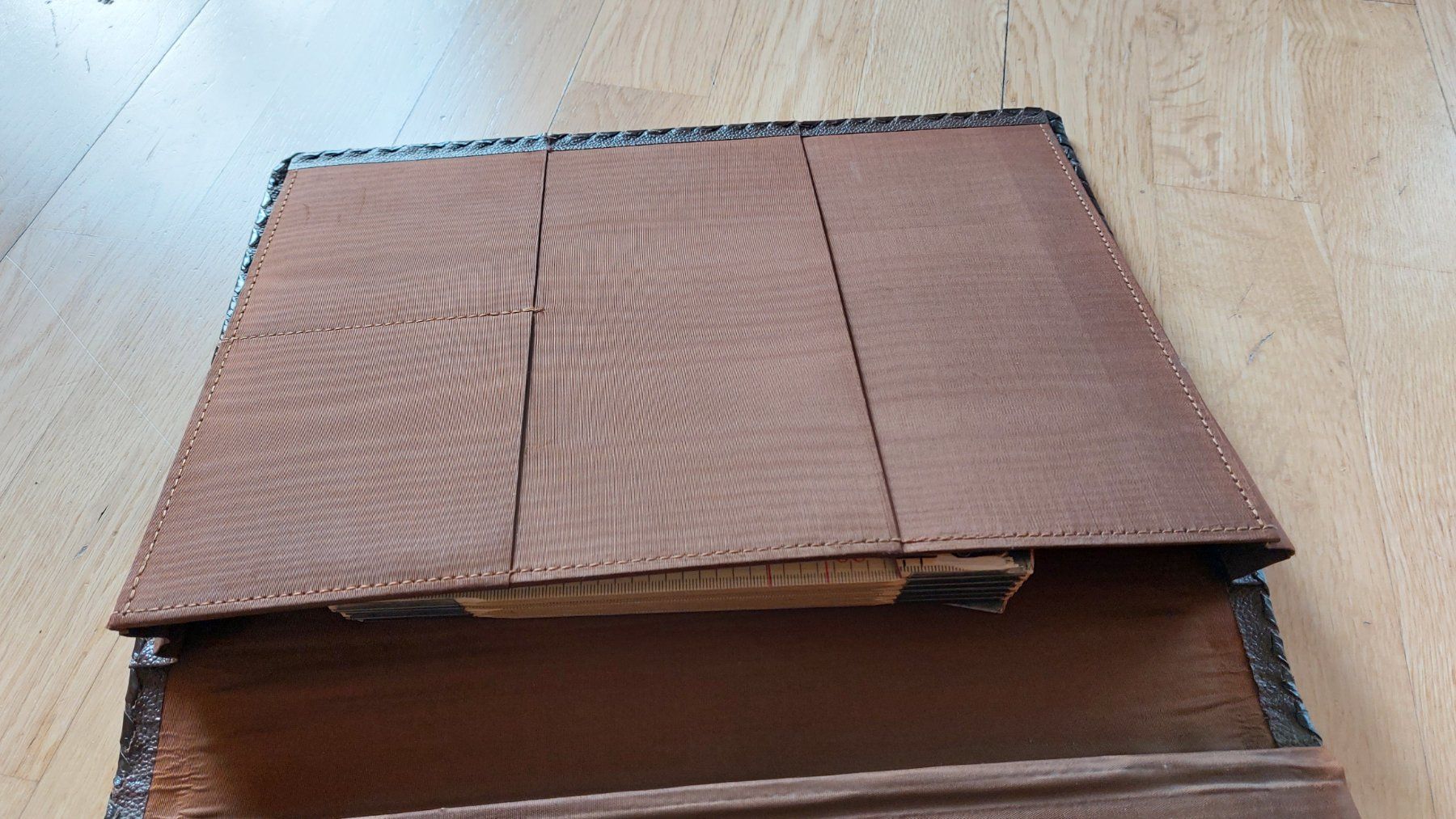 Valigie & Borse: Antik Dokumentenmappe Leder – Usato da Oberdiessbach venduto da wasserfreak 5