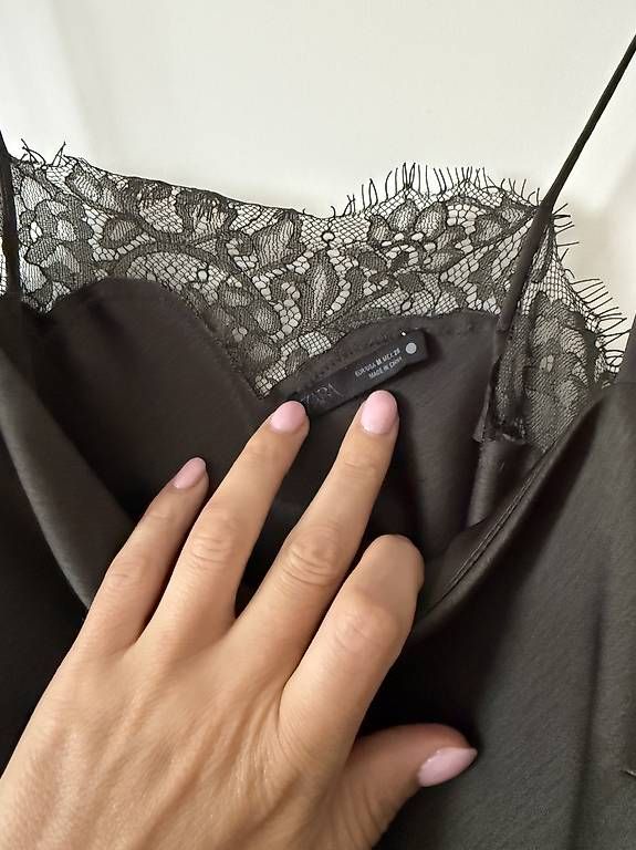 Kleider: Zara kleid  – Gebraucht aus Zürich von ram_9k9v 1