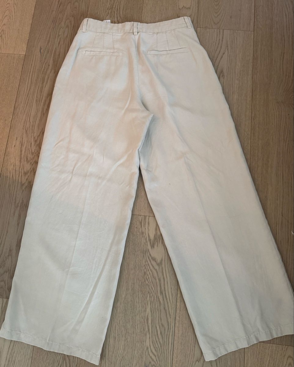 Massimo Dutti Pantaloni: Pantalon à pinces Massimo Dutti – Nuovo (secondo la descrizione) da Vernier venduto da DubasNicole 3