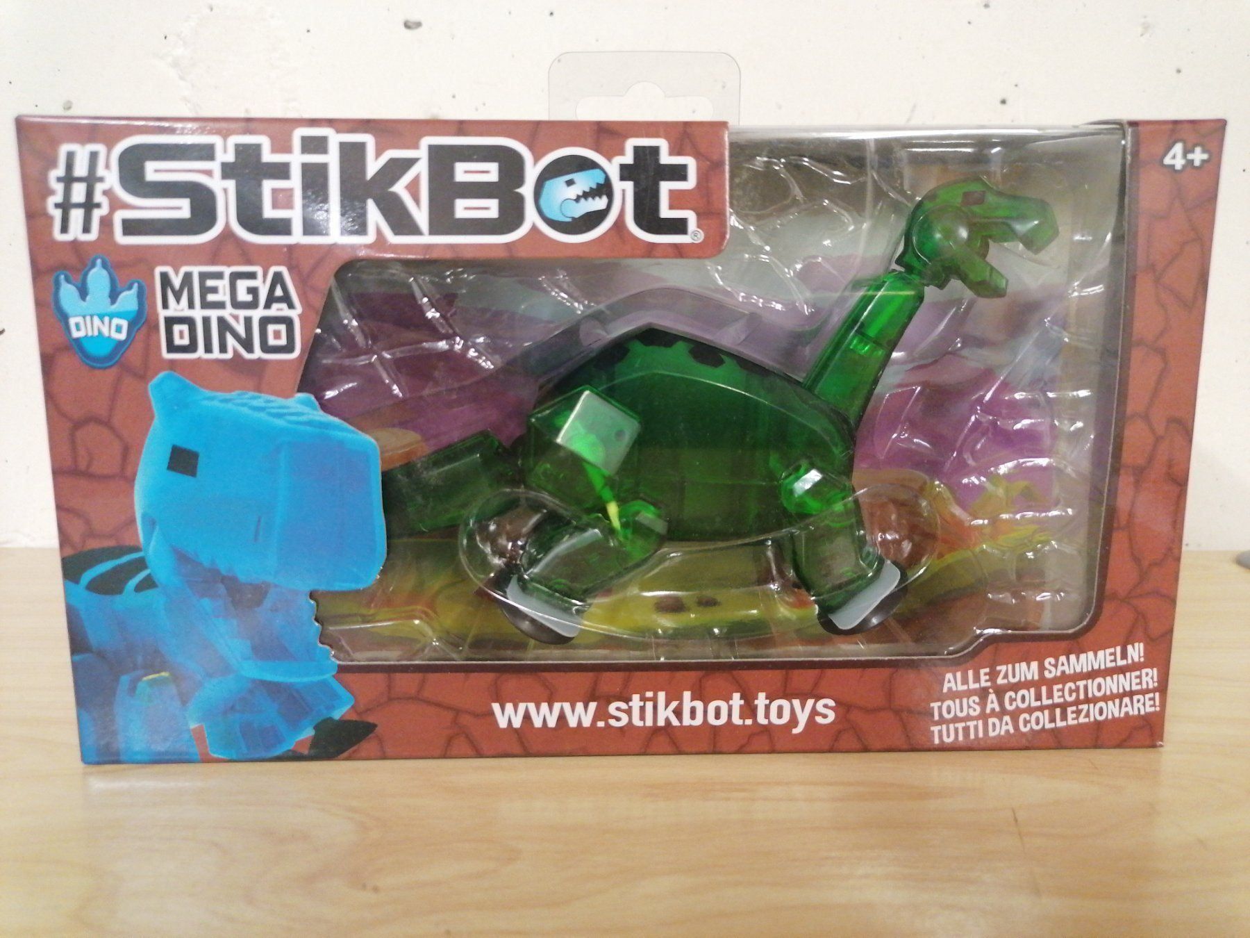 Giocattoli: STIKBOT MEGA Dino "StikBrontosaurus" " – Nuovo e nell'imballaggio originale da Bäch SZ venduto da Swissy46