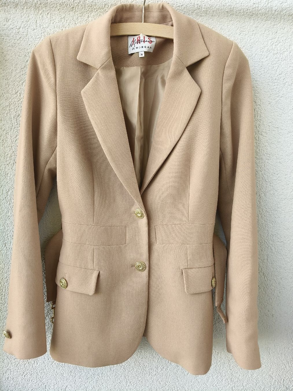 Morgan Giacche: Blazer Morgan 36/S beige collection Iris Mittenaere – Nuovo (secondo la descrizione) da Monthey venduto da lesaffairesdecamille 7