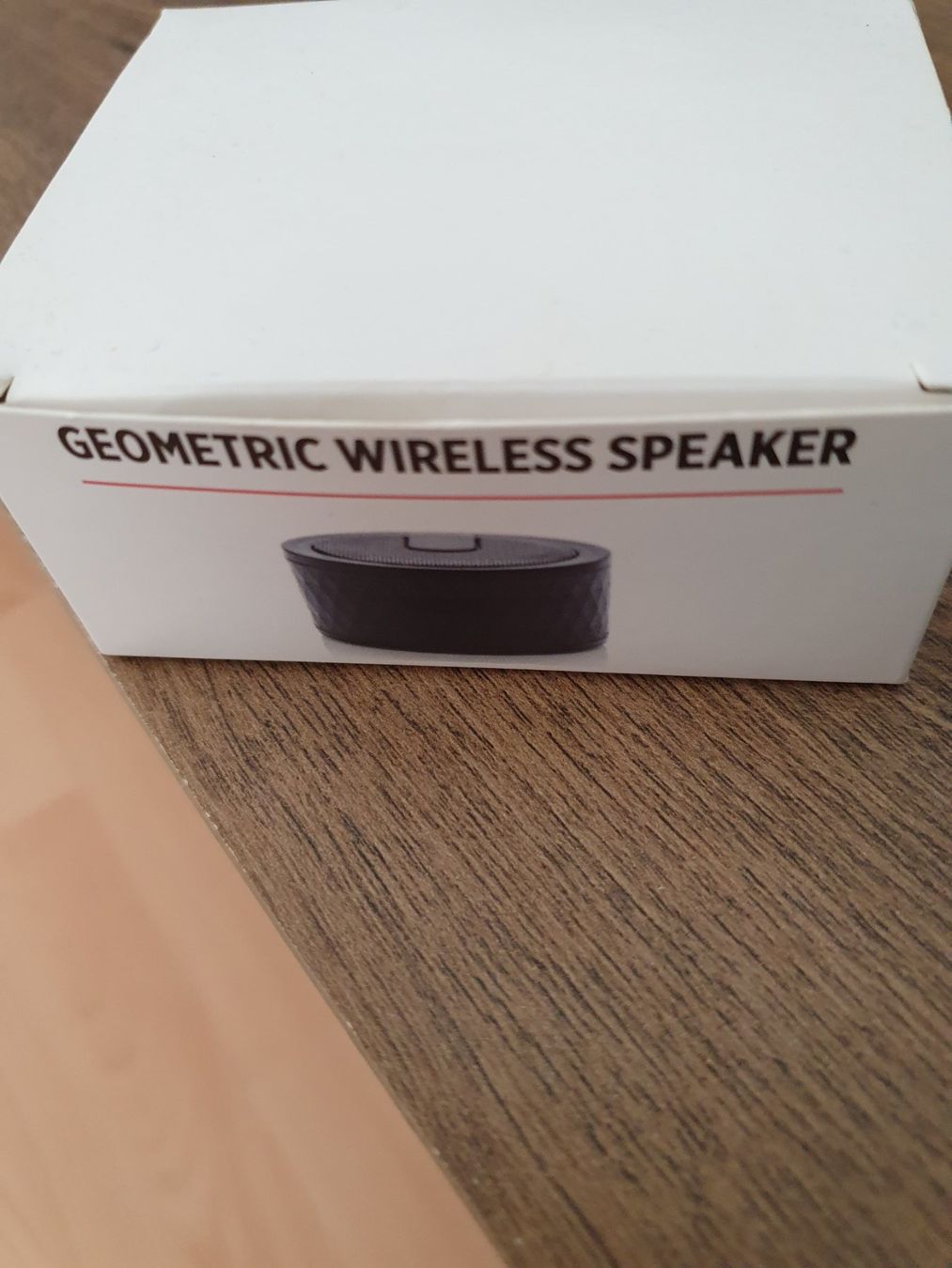 Lautsprecher: Geometric Wireless Speaker 2 Stück – Gebraucht aus Klingnau von Fee1960 4