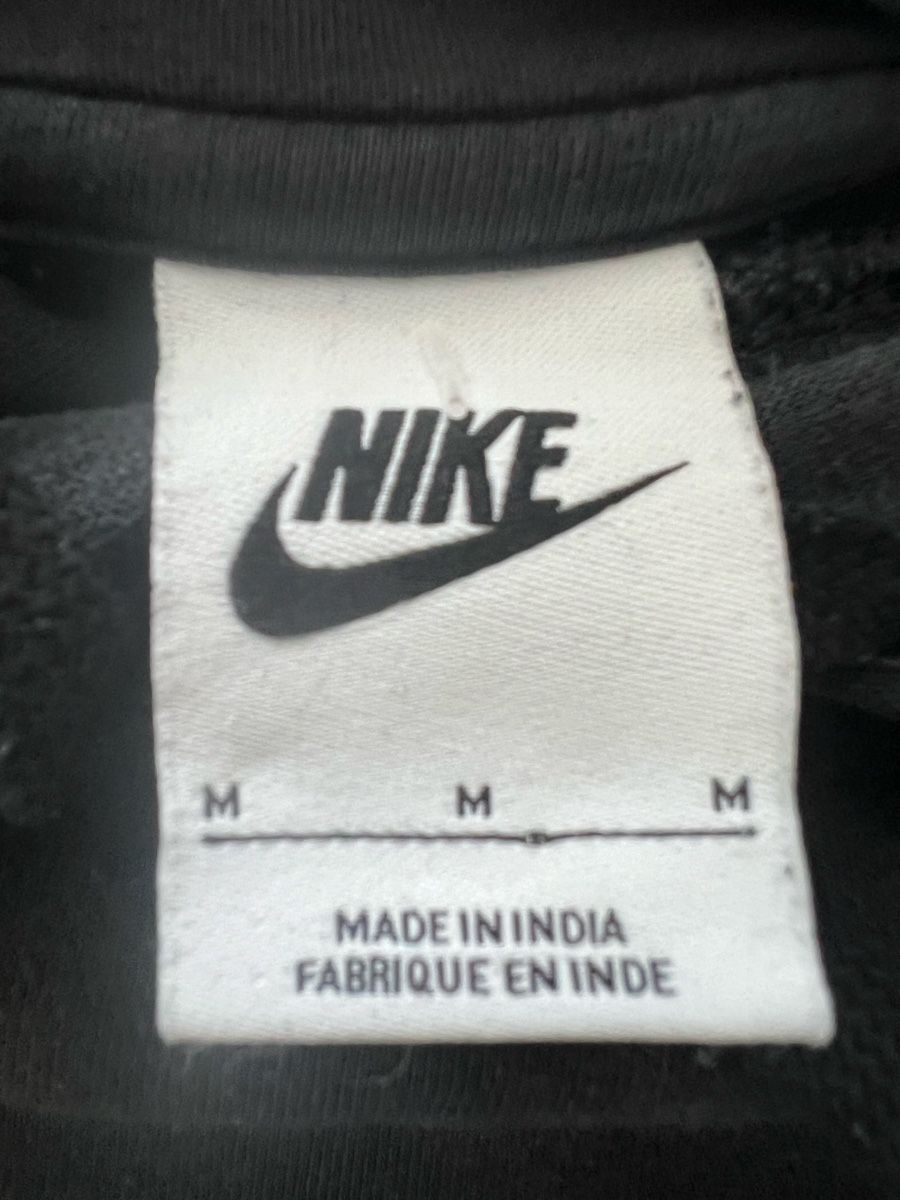 Nike Maglioni & Felpe: Nike Hoodie Schwarz – Usato da Kriens venduto da Krienserin_T 1