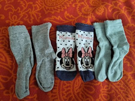 3 Paar Socken 74/80 Herz Minnie Maus