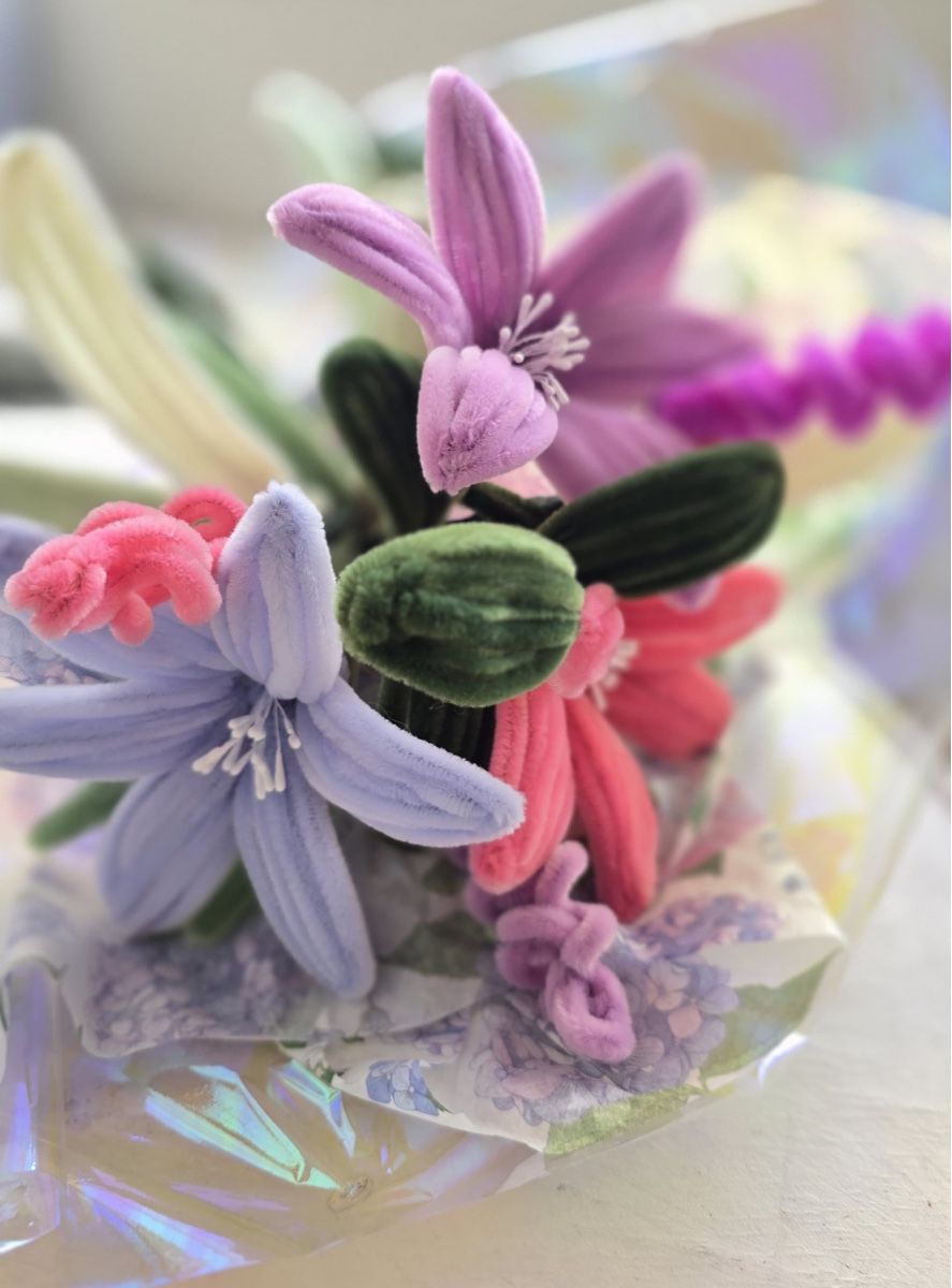 Tutte le decorazioni: Handgefertigter Blumenstrauss – Nuovo e nell'imballaggio originale da Zürich venduto da fir_h2dn 1