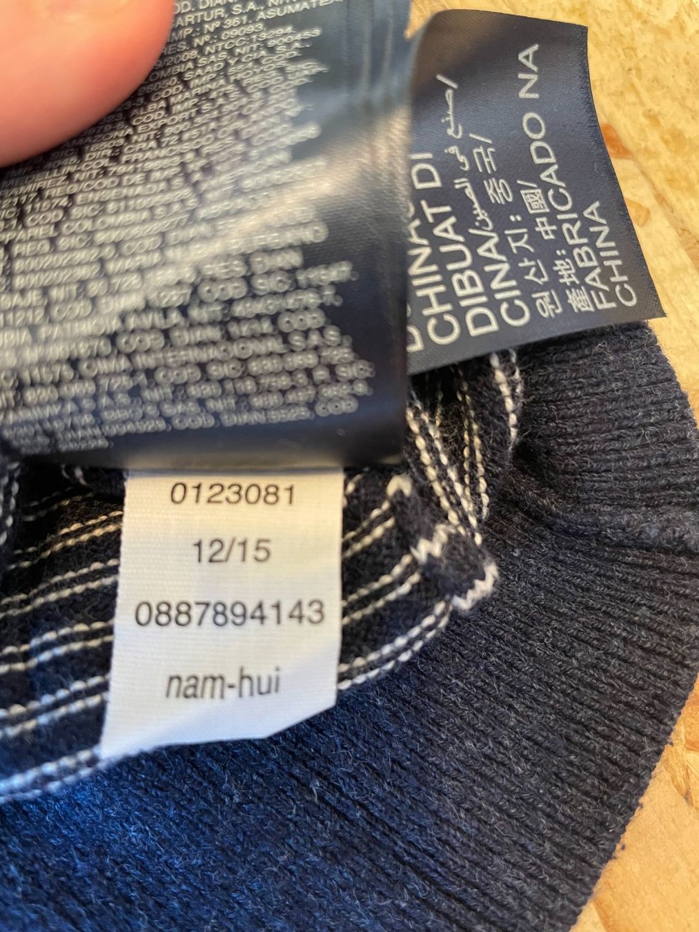 Tommy Hilfiger Maglioni & Felpe: Tommy Hilfiger Streifenpullover Blau Gr. L – Usato da Burgistein venduto da Manoshi 3