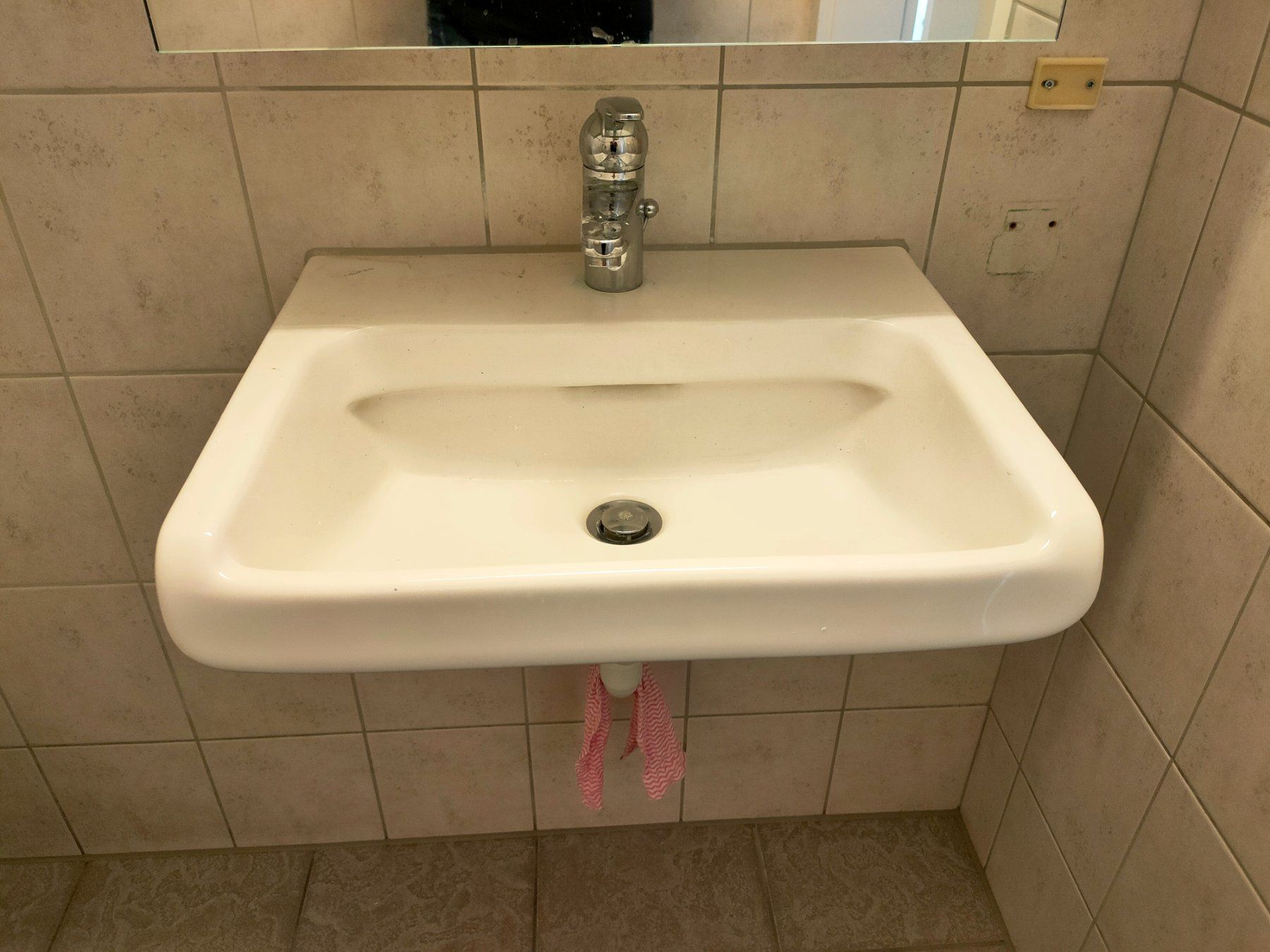 Laufen Spülbecken & Waschbecken: Lavabo Badezimmer – Gebraucht aus Aarwangen von Muellerli76 1