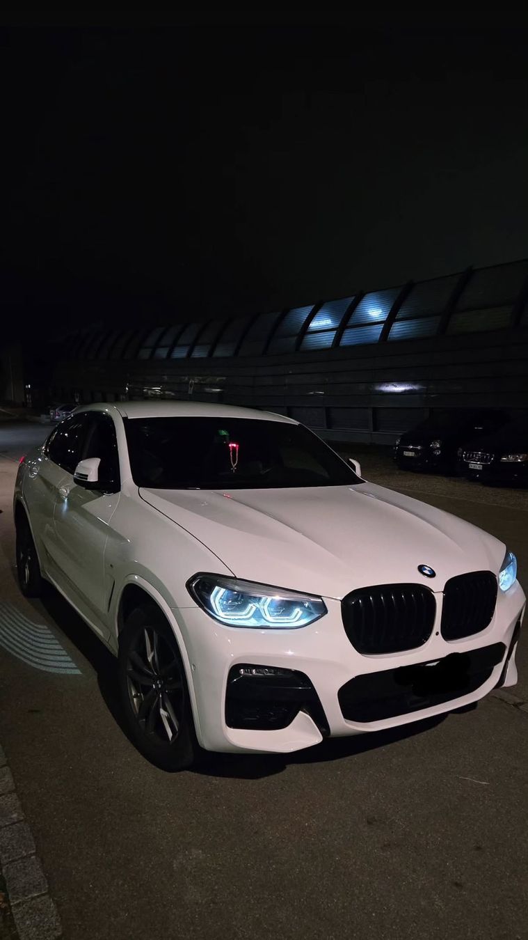 BMW Automobili: BMW x4 2.0d – Usato da Wiedlisbach venduto da Nidza_26 1