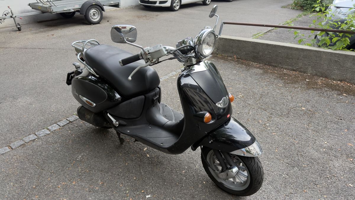 Aprilia Scooters: Aprilia Mojito Custom 125  – D'occasion à Bern par cuprarcdc 3