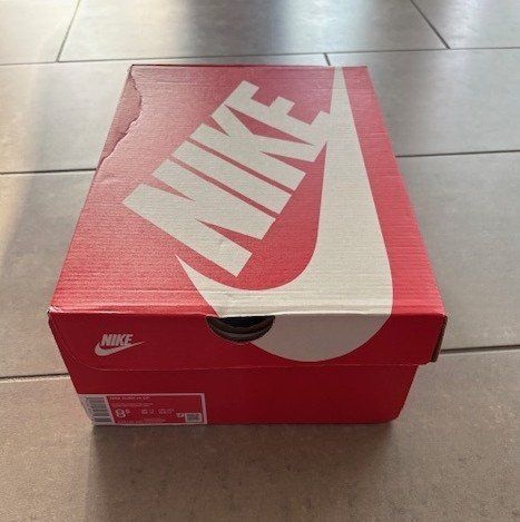 Nike Scarpe da uomo: NIKE DUNK HI SP - White/Pro Green - EU42 / US8.5 – Nuovo e nell'imballaggio originale da Eggenwil venduto da alecato 2